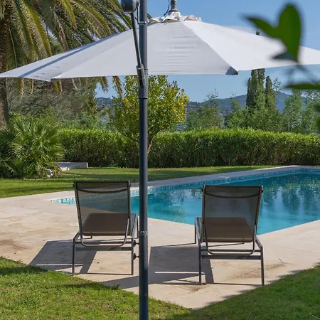Spacious With Pool & A-c For 8 - Sea View