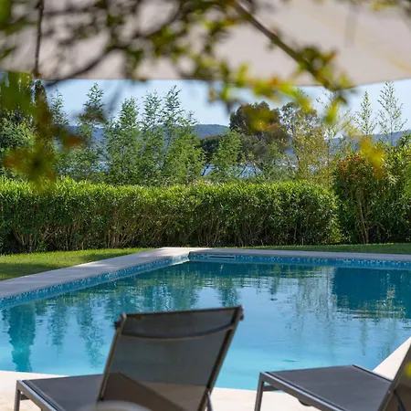 Spacious With Pool & A-c For 8 - Sea View Apartament Grimaud