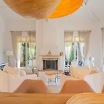 Spacious With Pool & A-c For 8 - Sea View Apartamento