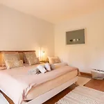 Spacious With Pool & A-c For 8 - Sea View Apartamento