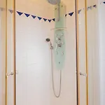 Spacious With Pool & A-c For 8 - Sea View *