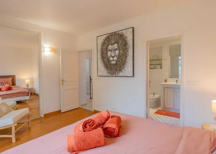 Apartman Spacious With Pool & A-c For 8 - Sea View Grimaud